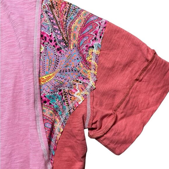NWT Bohemian Oversized T-Shirt Pink Paisley Size Large - Picture 7 of 10